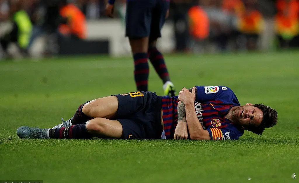 想请C罗球迷发自内心的评价一下梅西的真实实力?黑子就别评价了... 