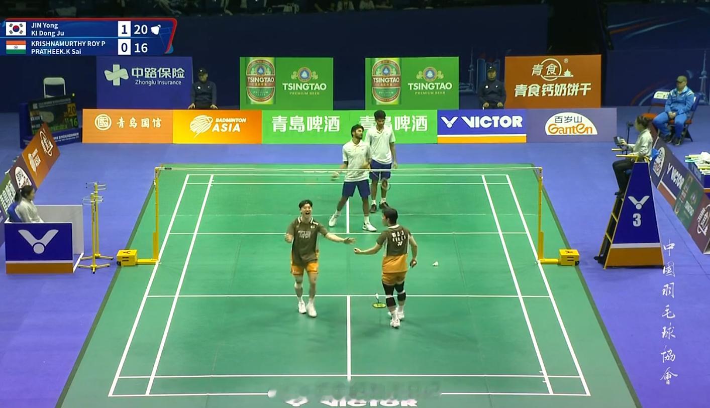 男团 1/4赛 韩国 3-1 印度 男单 俞泰彬 18-21 21-14 26-