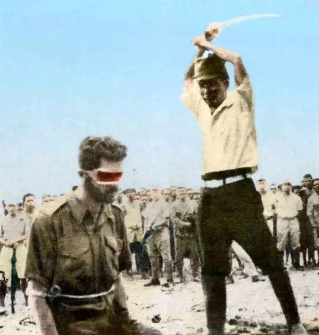 1943年，日军残忍地砍掉一个澳大利亚男人的脑袋，甚至登报炫耀，照片登出后不久，