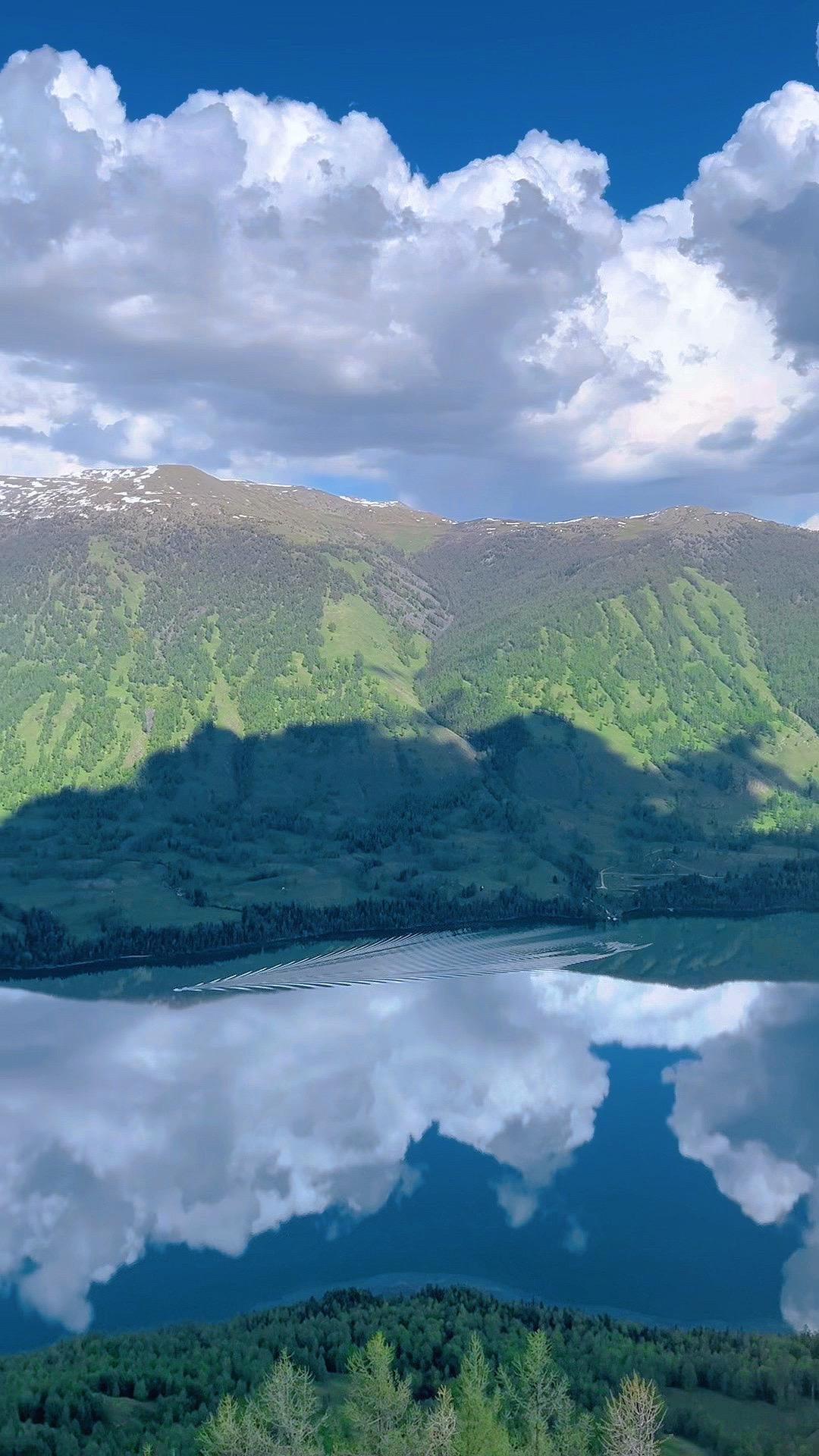 不要挑战人性 有时候仅仅一次错信别人 就能够让自己万劫不复  太单纯真...