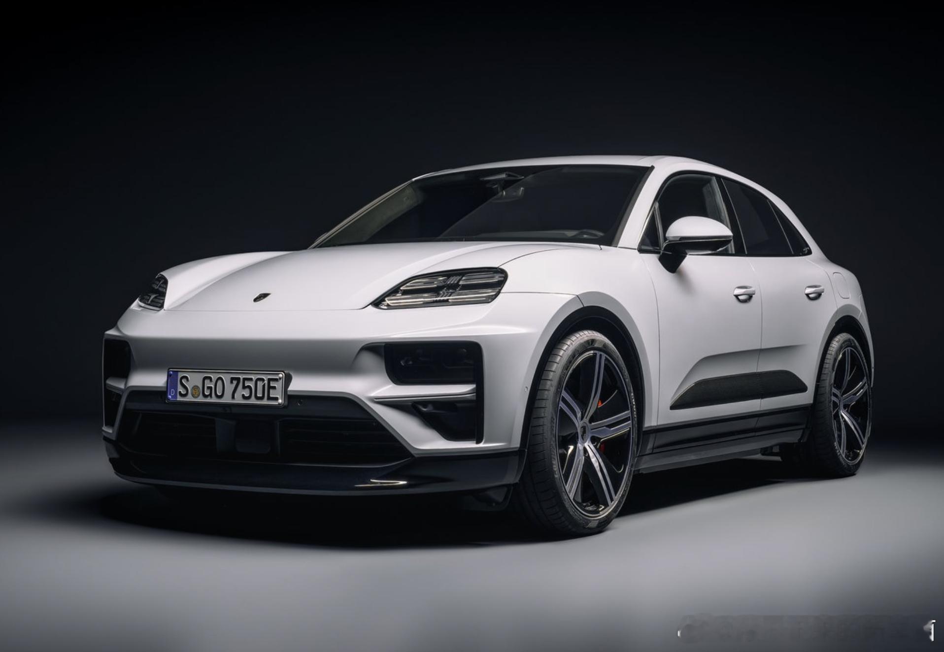 #这是你要的潮车吗# 保时捷纯电Macan，海外起售价80450美元，图为Mac