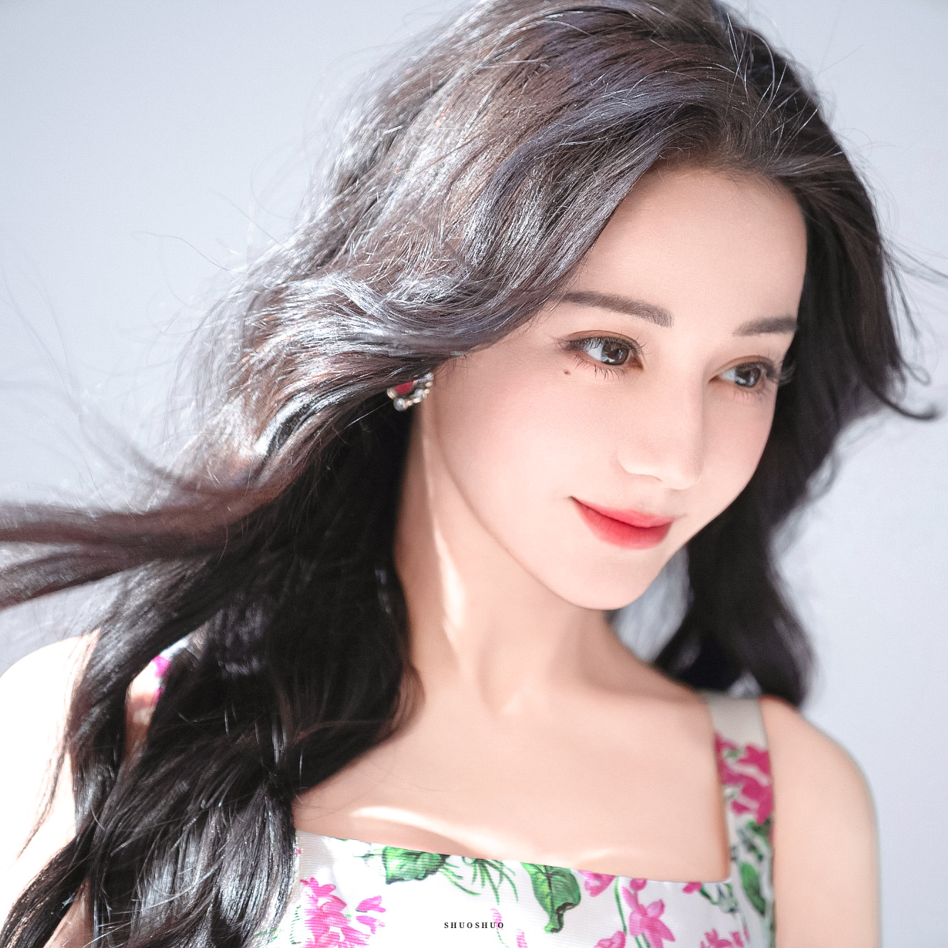 花裙衬清颜迪丽热巴