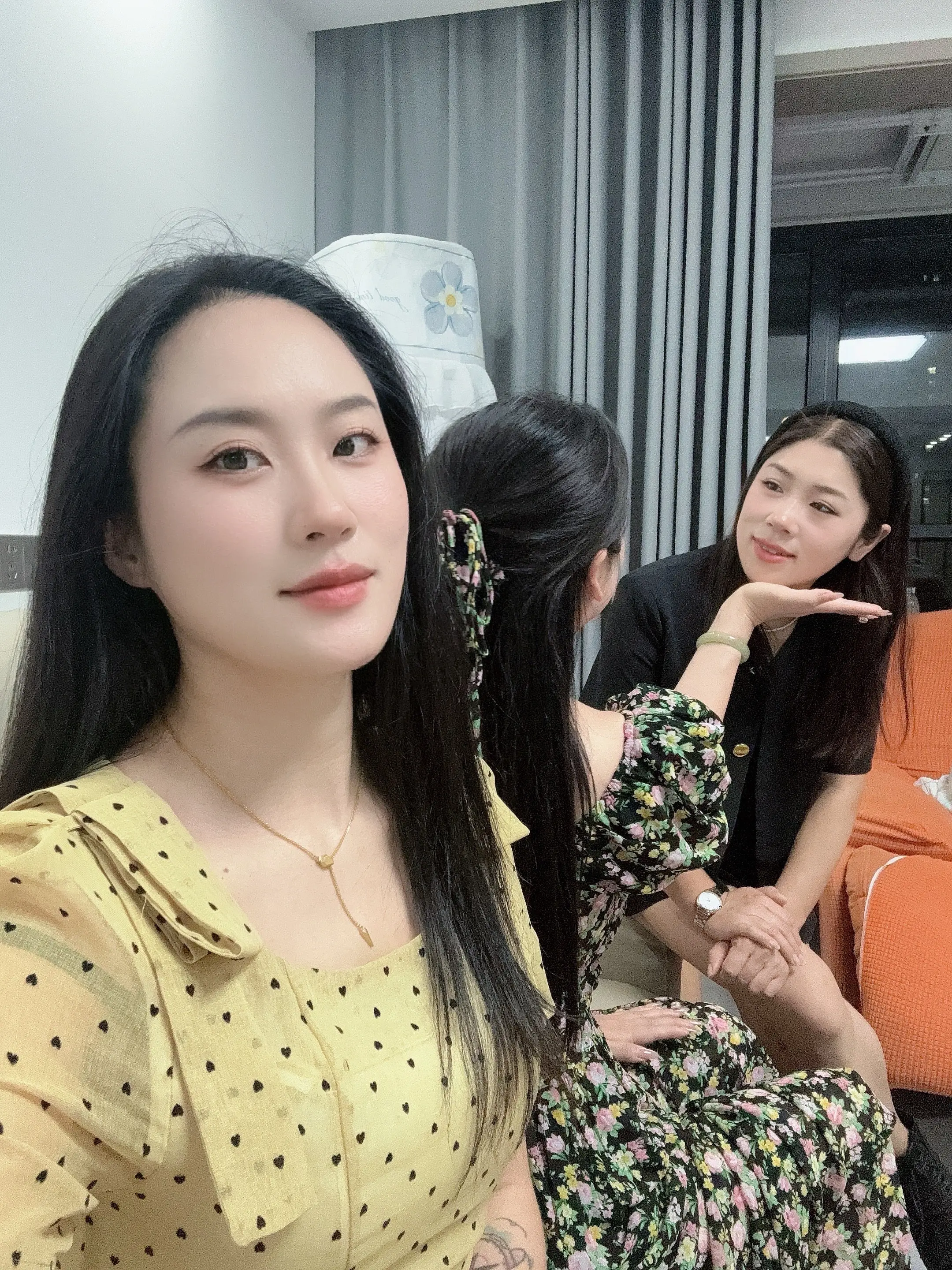 如果别人讨厌我，我也立马讨厌别人，这叫双向奔赴、礼尚往来。