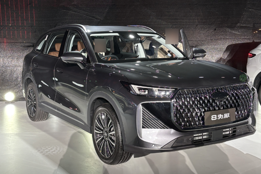 第五代瑞虎8   四款车型限时抢鲜价9.29万-12.29万，这价格真的太有诚意