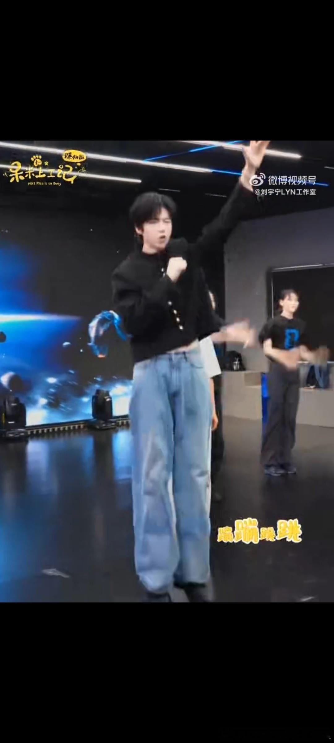 好好好又没有老头衫 ​​​