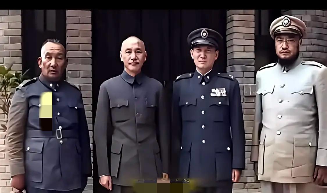 我敢说，四人当中能认出三个，绝对是特别熟知历史的高手。[赞]