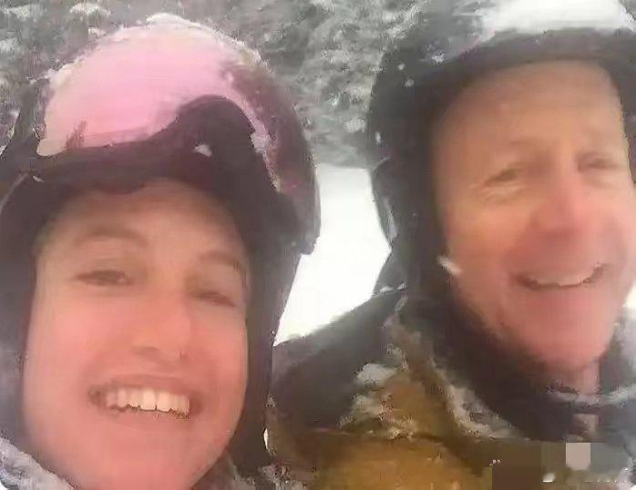 洛杉矶市长候选人女儿路边身亡当地时间1月6日，美国洛杉矶市长候选人、前洛杉矶联合