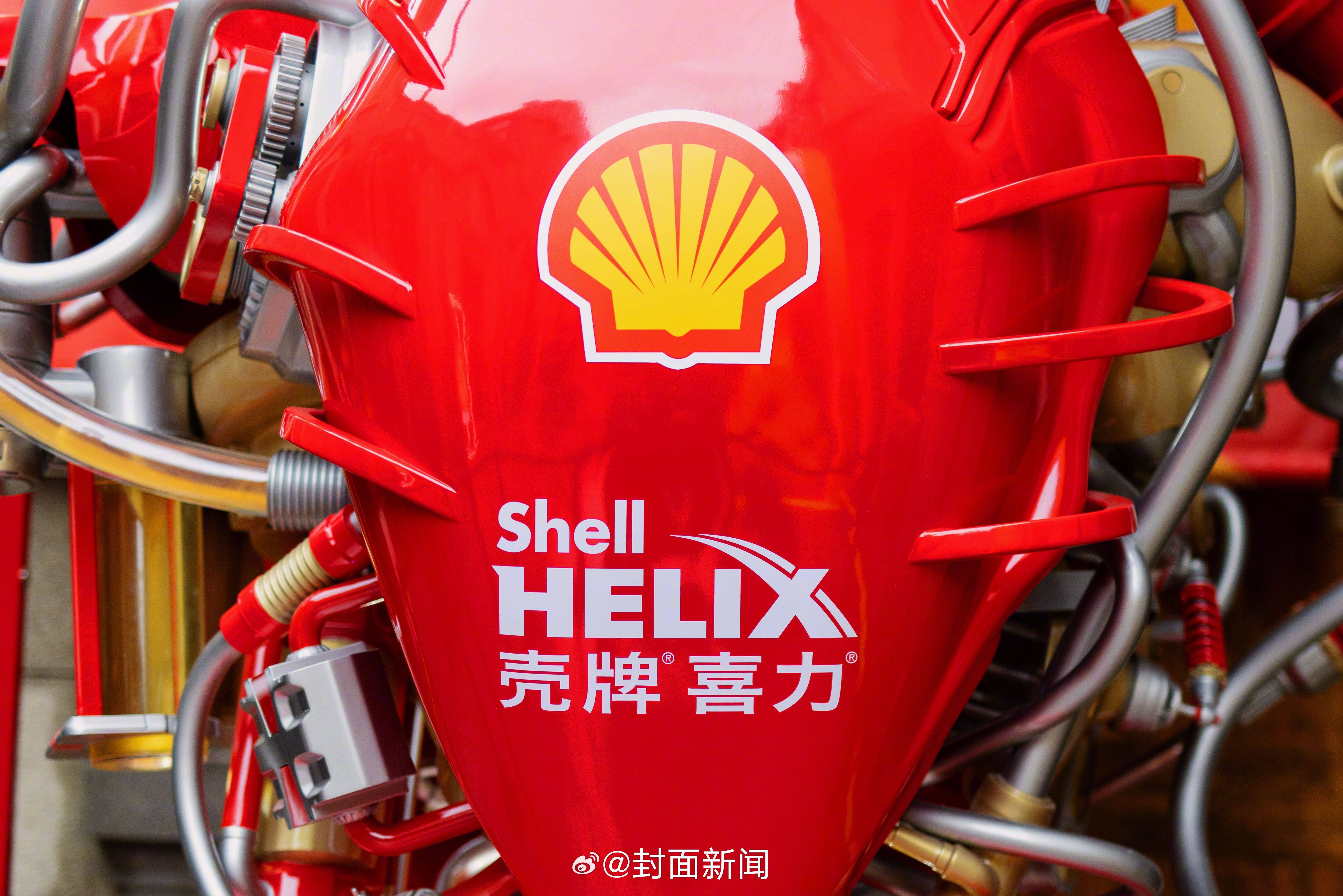 动力已经觉醒，壳牌喜力超凡表现揭幕！法拉利F1明星赛车手勒克莱尔、赛恩斯 闪现 