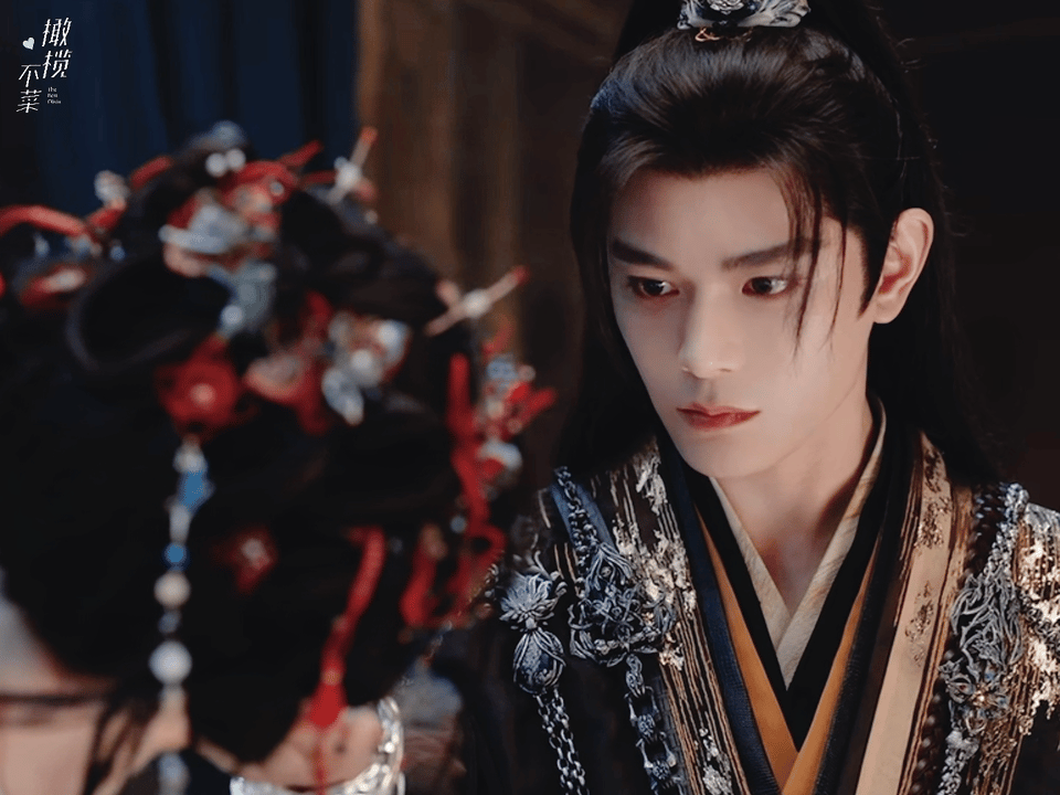 #丁禹兮战损妆#啊啊啊小丁战损妆帅到我心上了😗😗 谁懂这个无辜狗狗眼神对我的