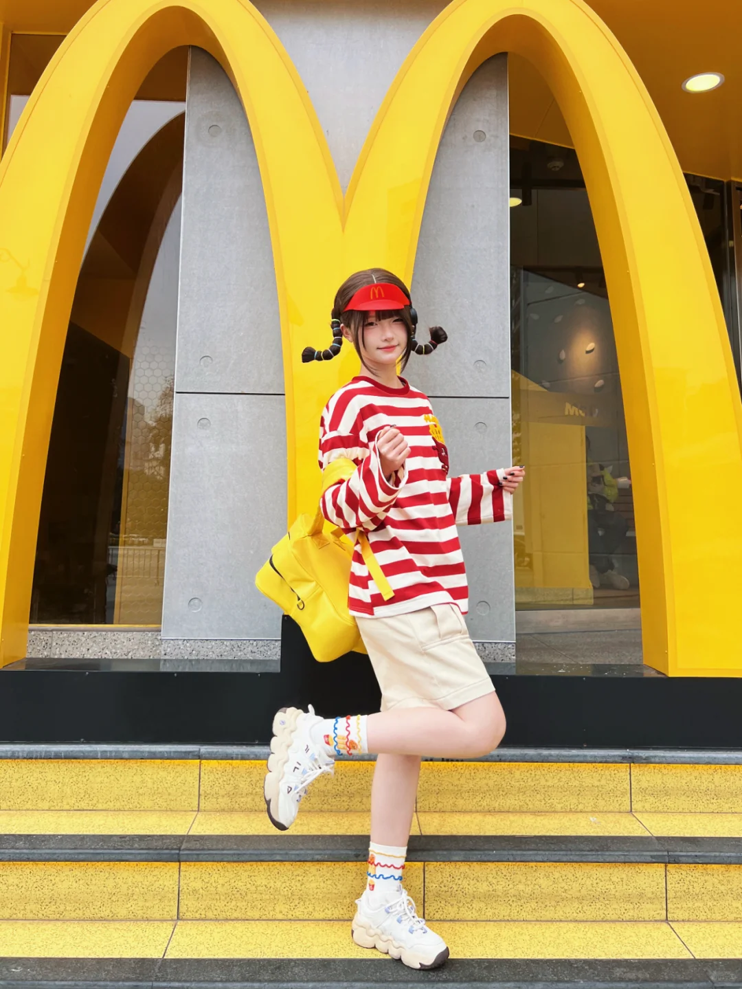 成功混进麦当当 成为形象大薯🍟