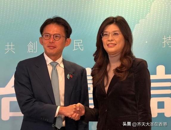 两个没实权的党主席代表蓝白推3大方向共同愿景！ 郑丽文：盼坚定合作到完成2028