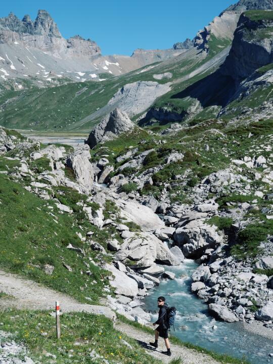 阿尔卑斯幻境🇨🇭 悬崖河谷徒步