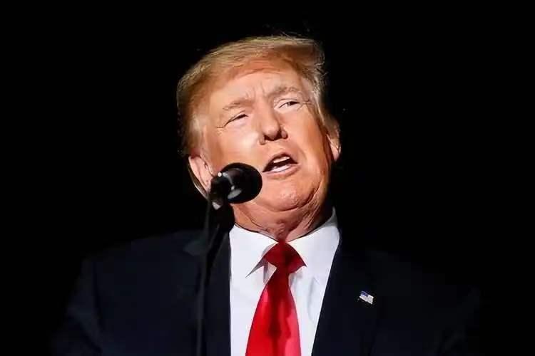 谁能想到，一场持续近一个月的伊战，在特朗普口中竟成了“跌的还不够狠”？

近日，