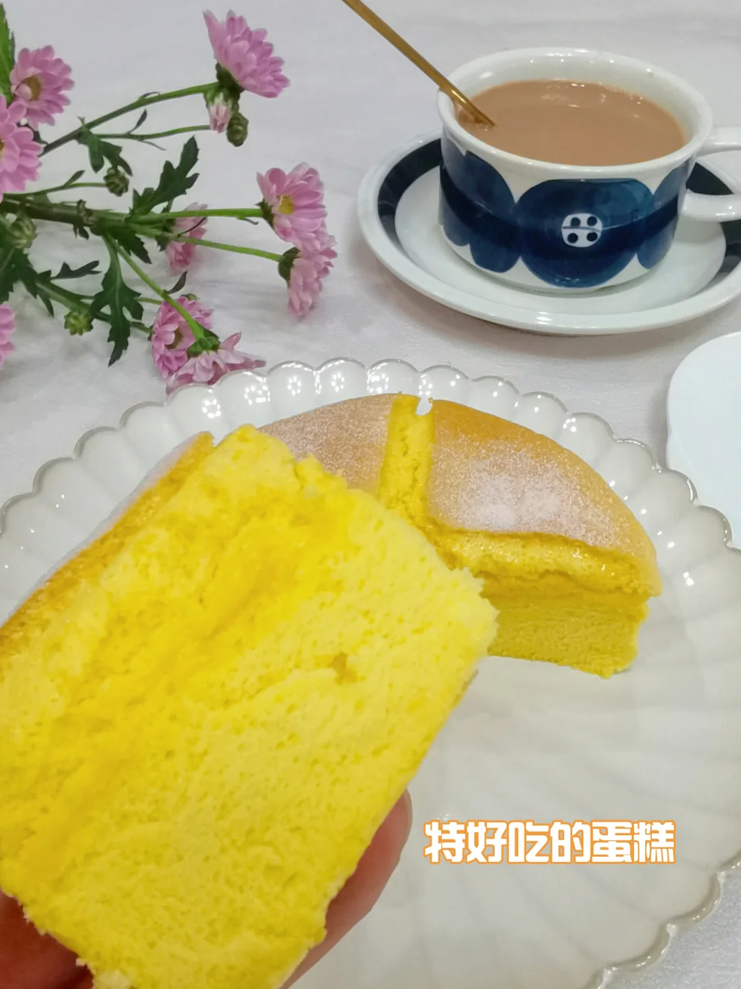 2个鸡蛋就搞定！比云朵还绵软的舒芙蕾蛋糕