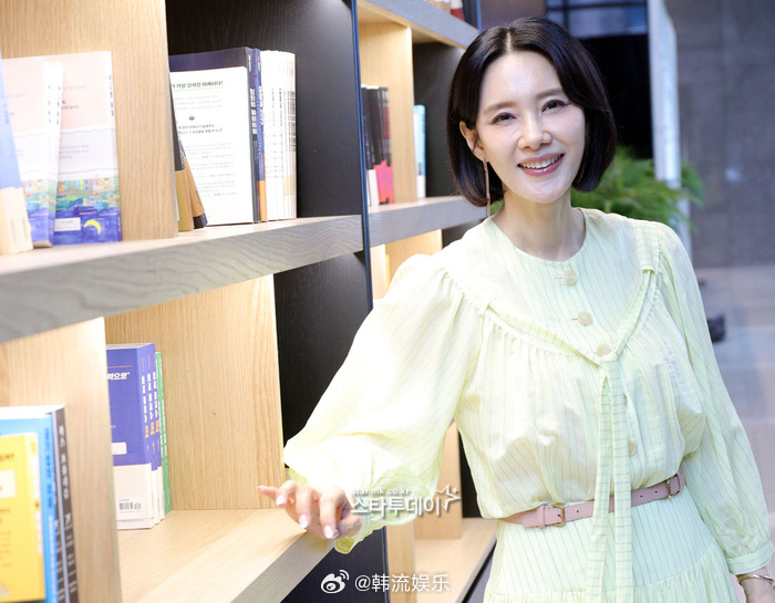 【演员吴贤庆持续参与志愿活动和才艺捐赠】吴贤庆表示“我认为，想帮助别人，首先要把