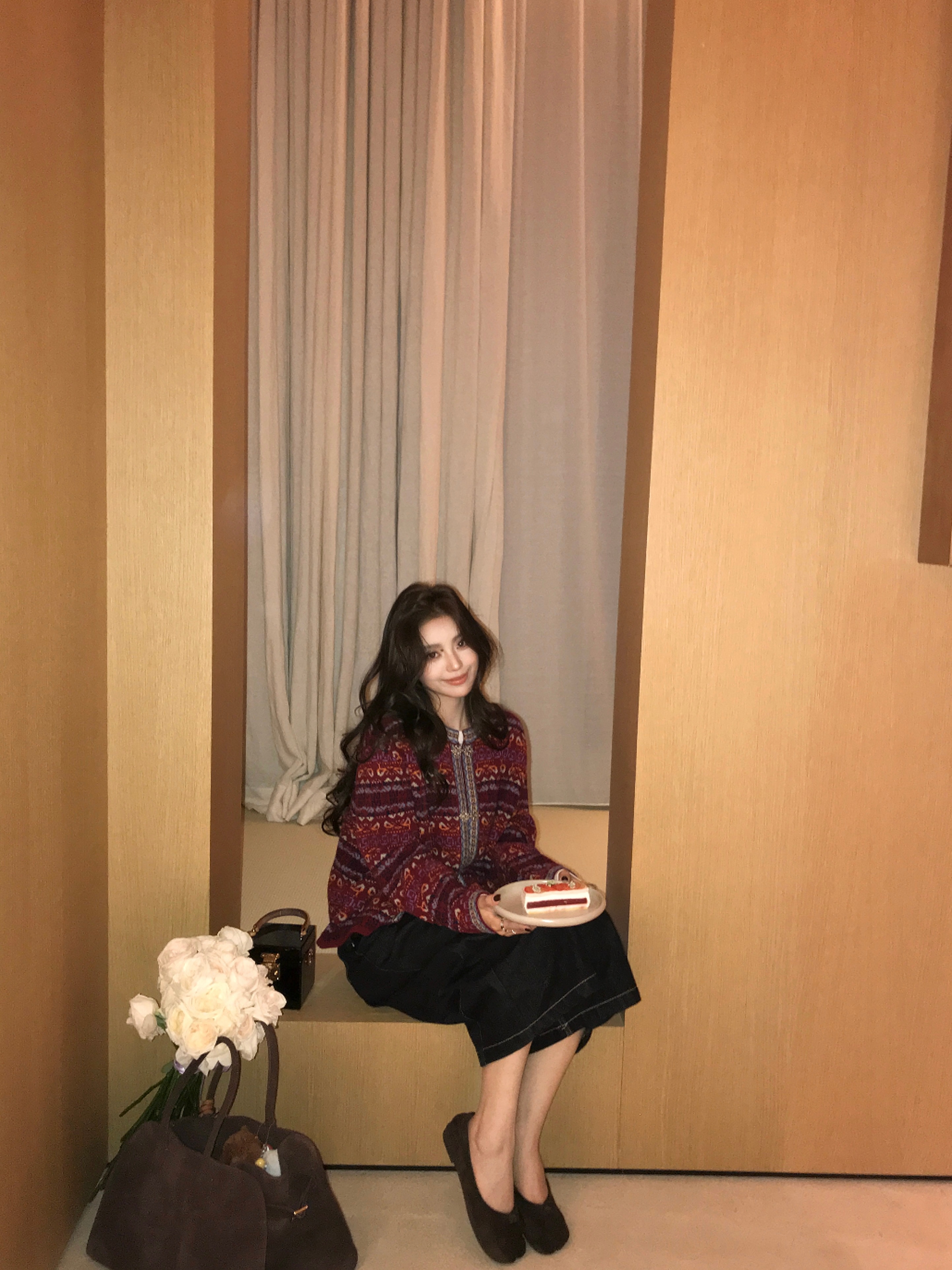 新鲜出炉小图片哈日出又日落到晚上的篝火本该是元气满满的结束一天工作 结果收工后身