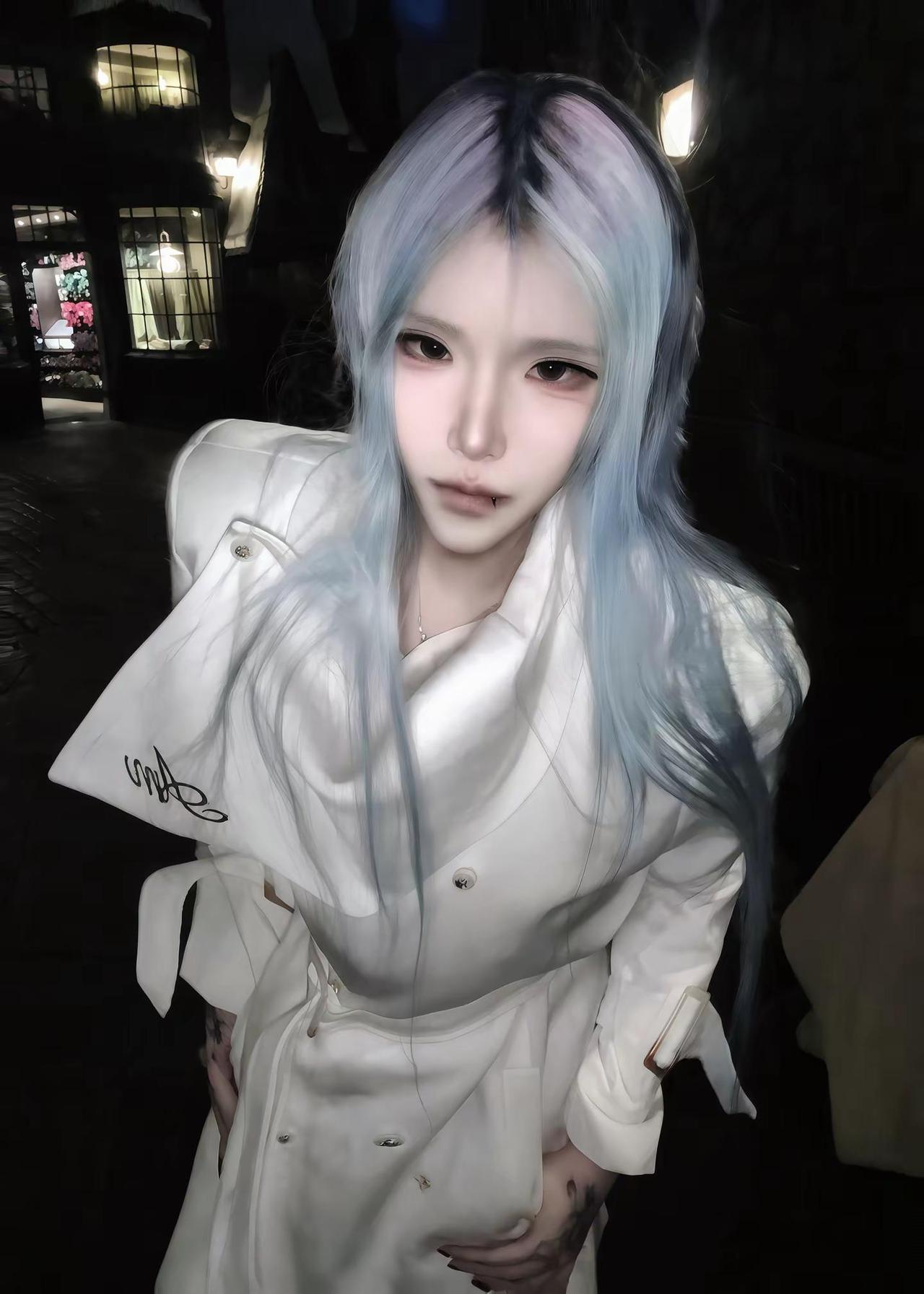 低...低血...糖了，头....头好晕.....甜...甜妹加一下