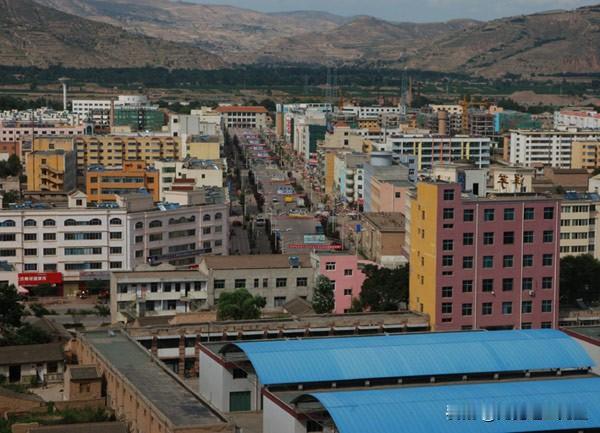 定西市陇西县五大经济强镇！巩昌、文峰、首阳领跑渭河川道！
 
说明：甘肃不公布乡