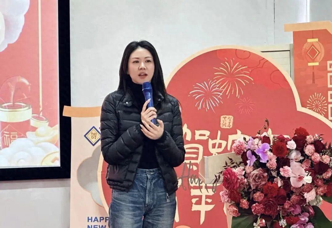 85 后实控人千金张禾阳突然辞任万马科技董事长！掌舵近 8 年选择卸任核心职务，