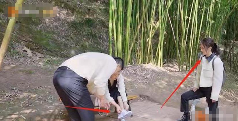 46岁的秦海璐：每月给丧子丧夫的婆婆生活费，以后我就是您的女儿
秦海璐，这个名字