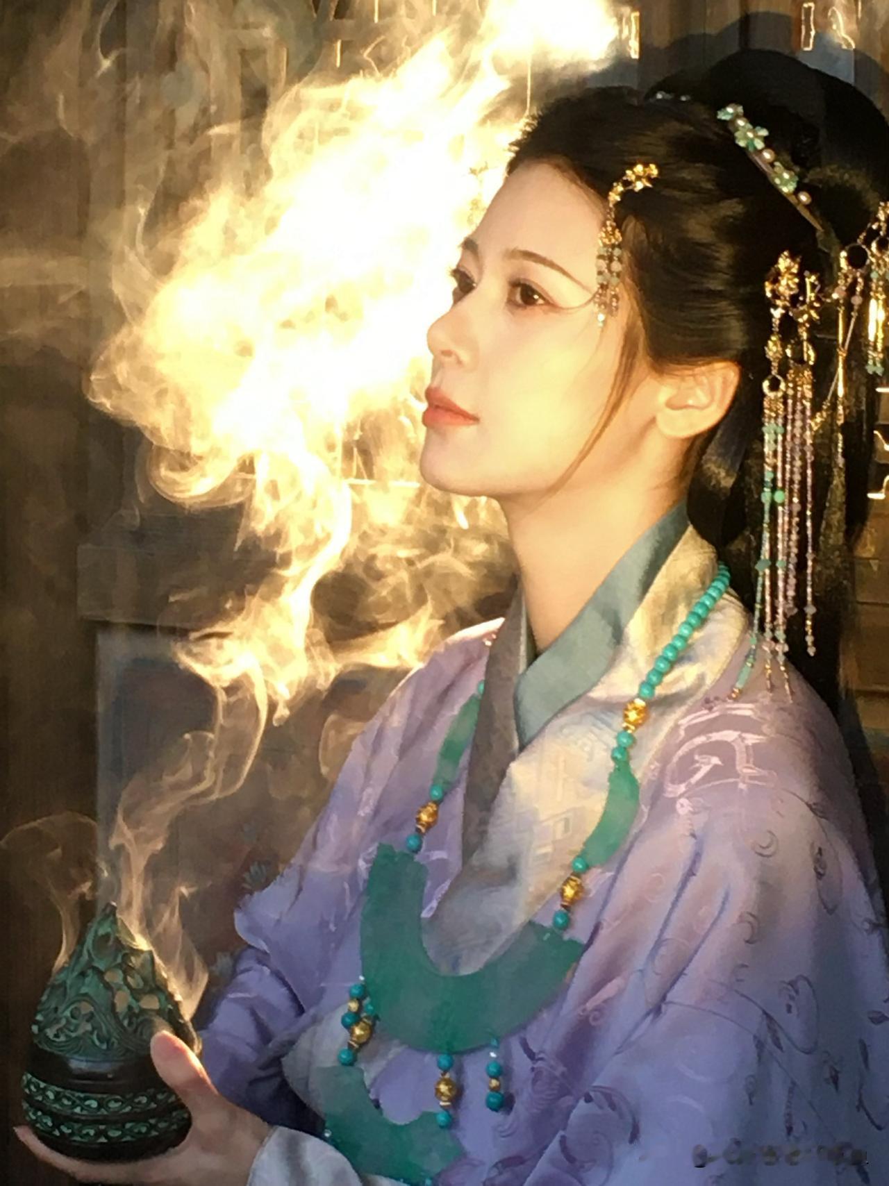 赵昭仪分享图片