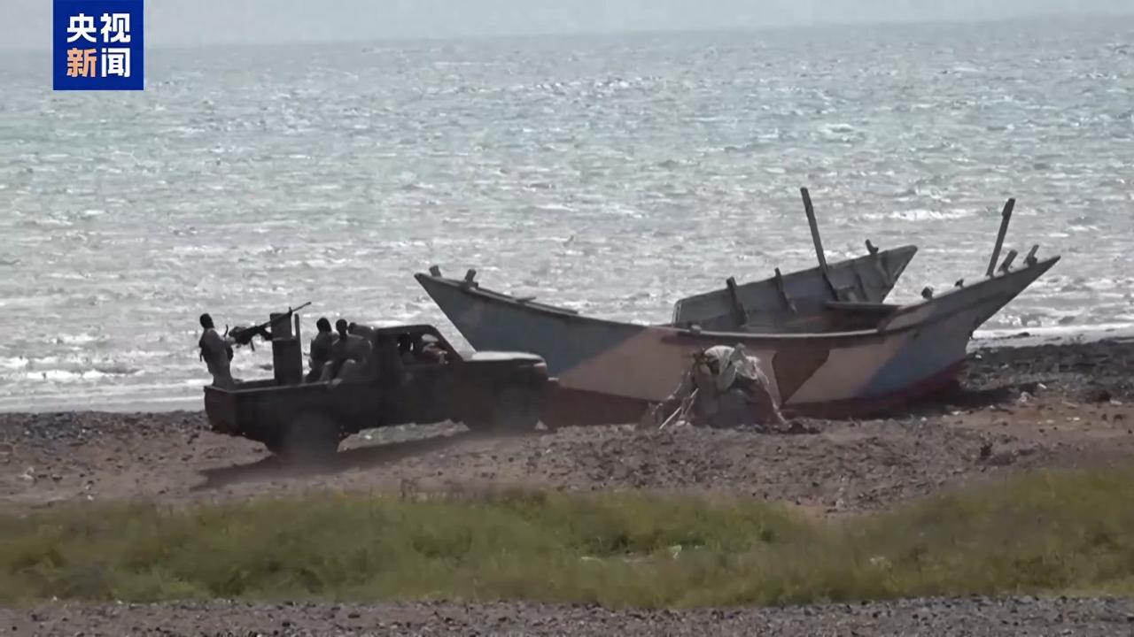 海湾国家刚要出手，胡塞武装一枚导弹镇住，乌无人机军团刚到就被炸，伊抵抗军团全落座