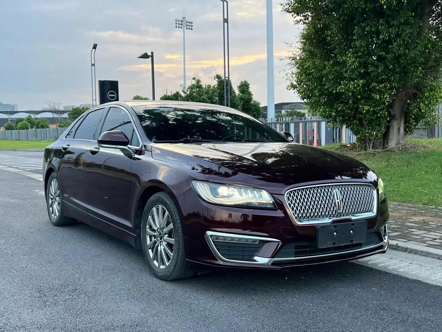 广州一手18年林肯MKZ  2.0T安全行驶13万公里（挑战全网最低价）