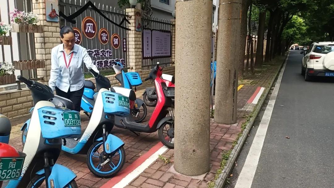 “举手之劳”治微瑕 点滴匠心焕新城