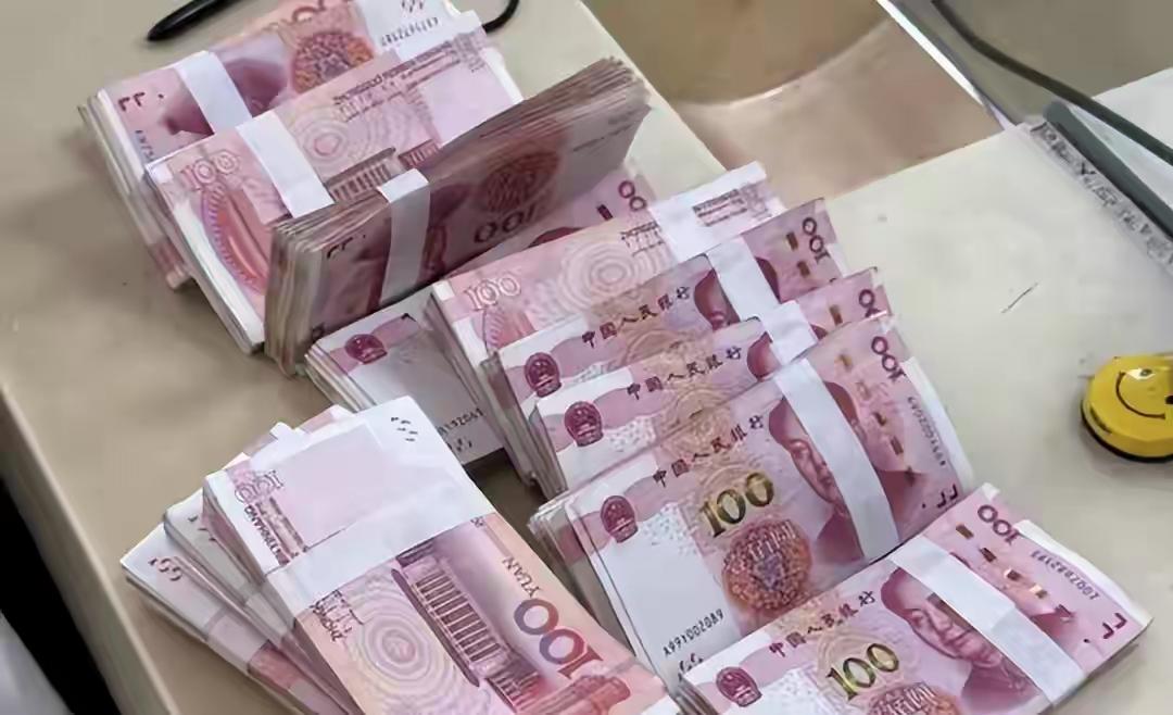 5月起，全国所有银行存款计息执行新规，这样存钱不再吃亏
紧急提醒！5月起全国银行