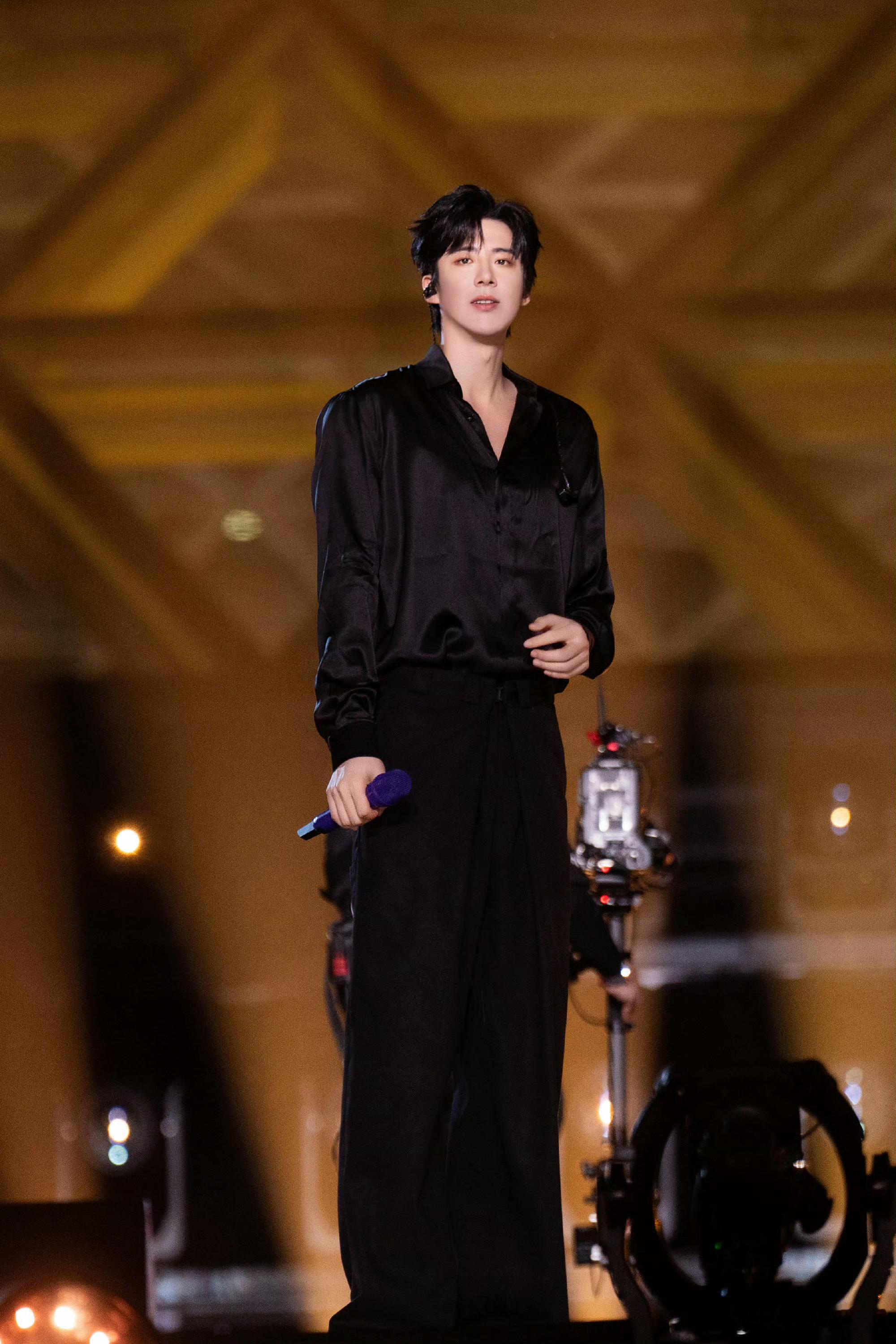 刘宇宁2025作品实绩的相关内容，来智搜看看。摩登兄弟刘宇宁 剧综音全面开花，实