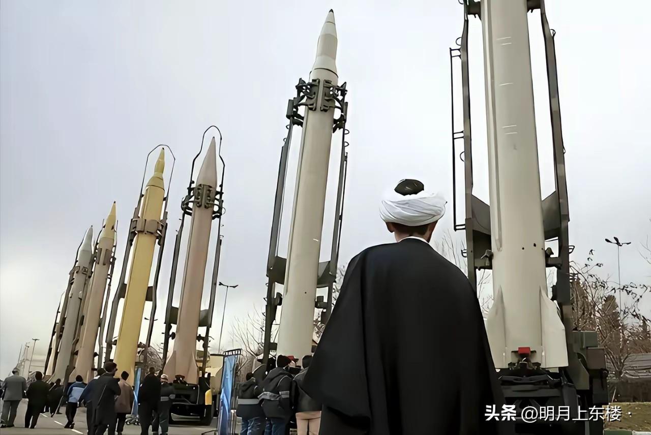 当地时间6月10日，伊朗把白头鹰在鸭蛋的鸡窝给炸了。

伊朗革命卫队10日凌晨官