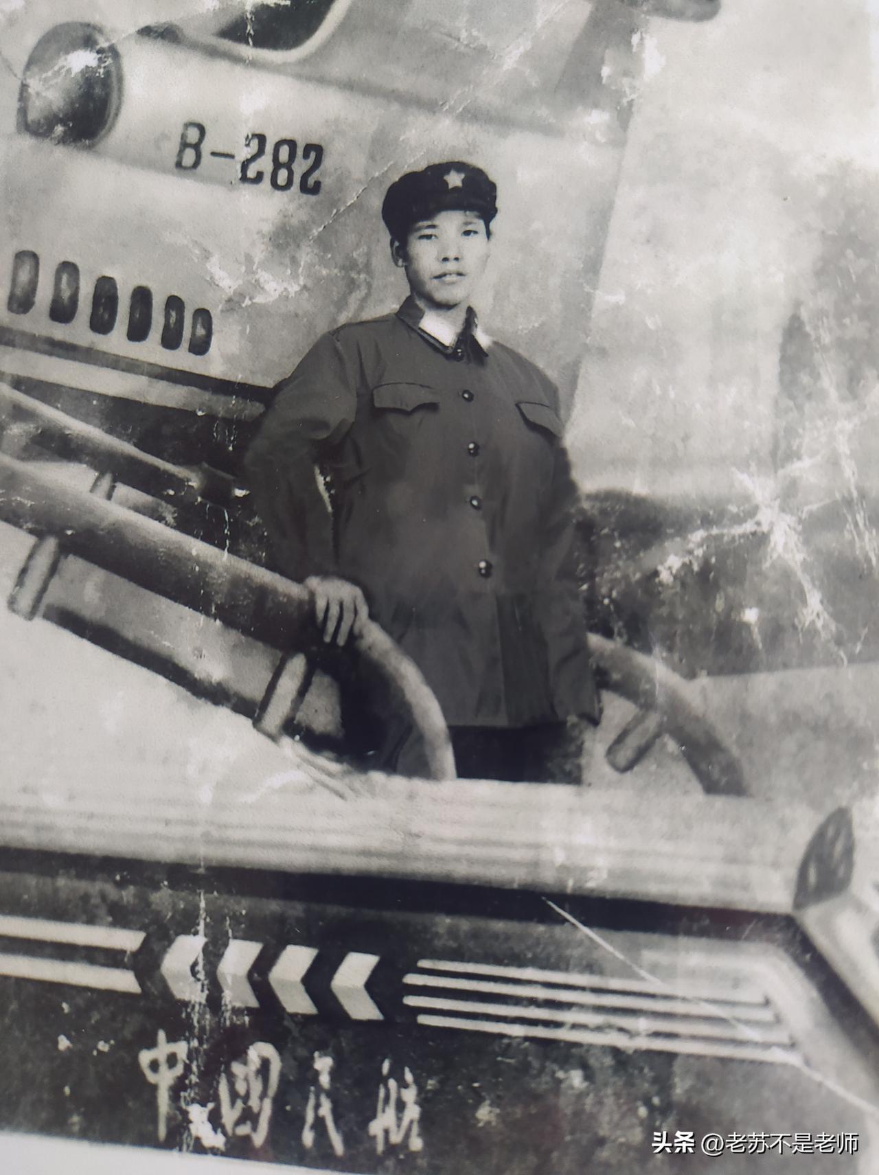 1964年出生的龙，1984年参军入伍，今年61岁。

20岁当兵，在那个年代年