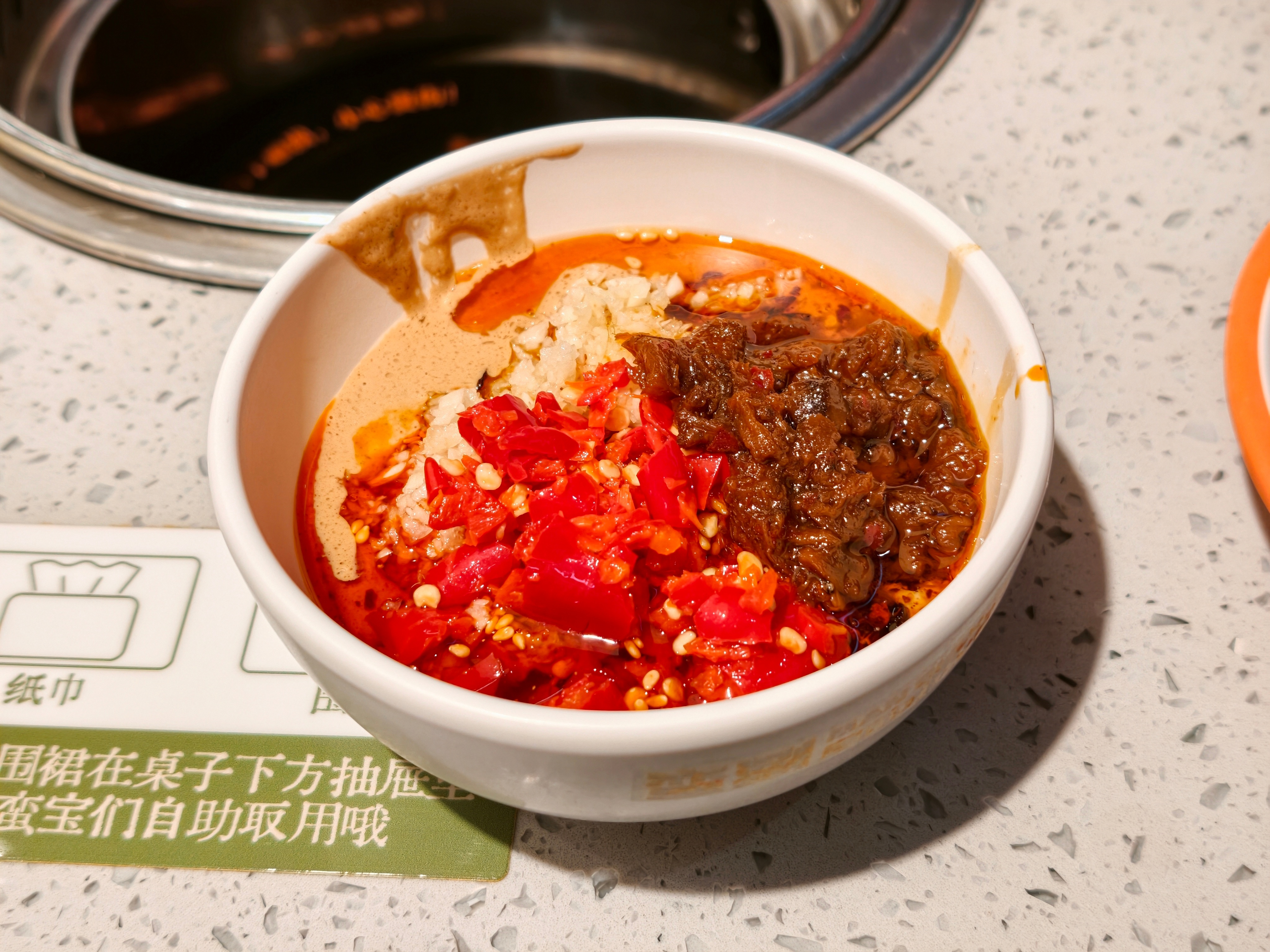 好久没吃旋转小火锅了，今天来啦 ​​​