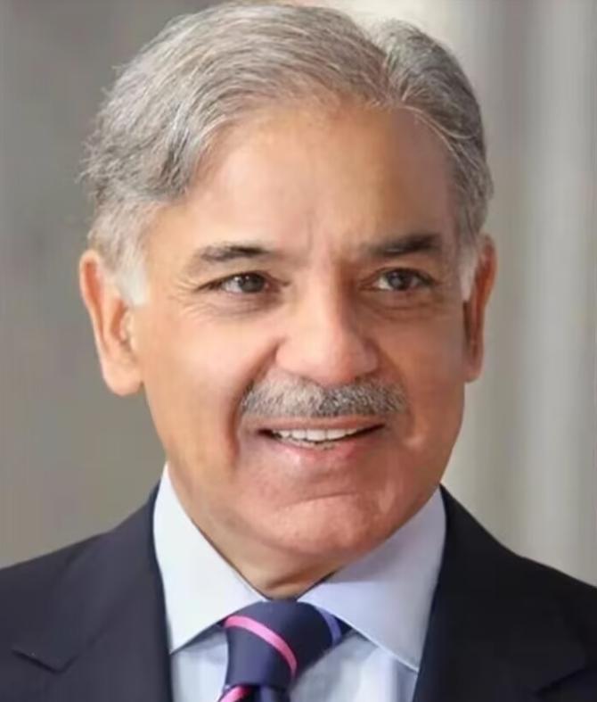 巴基斯坦这次是真的拼了！2026年4月24日，财联社一条消息直接炸了：巴基斯坦央