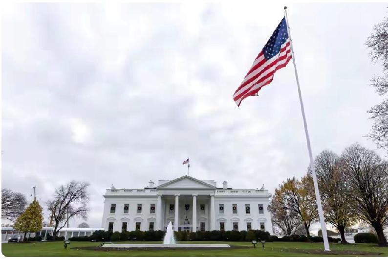 美国白宫这次可是闹了个大笑话。3月6日，白宫在社交平台X发了个42秒的混剪视频，