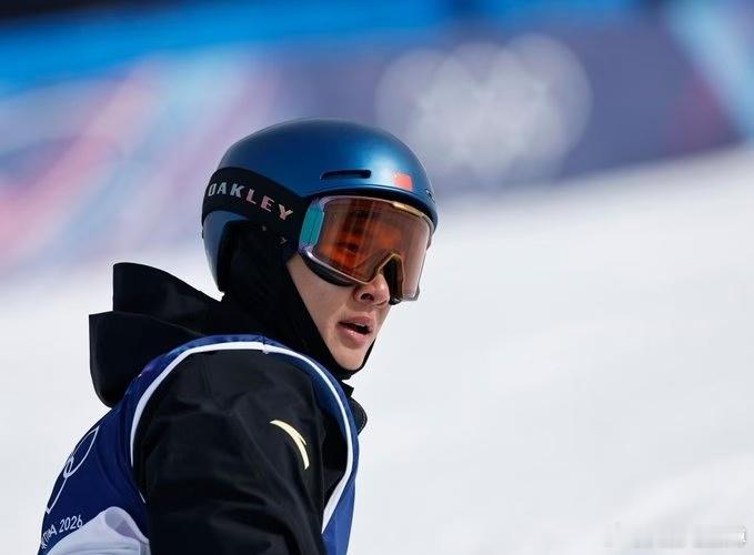 恭喜苏翊鸣，中国队米兰冬奥首金🥇🇨🇳🧧最好的生日礼物！献给全中国体育最好