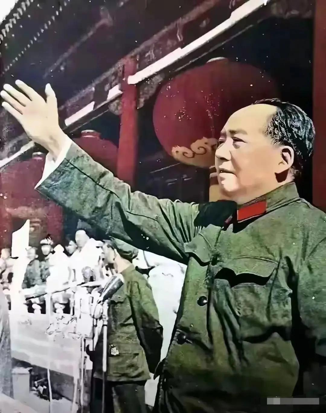 《沁园春·咏毛主席》
粤海涛声，延水寒星，岳麓霜枫。
忆井冈云暗，孤舟楫奋；娄关