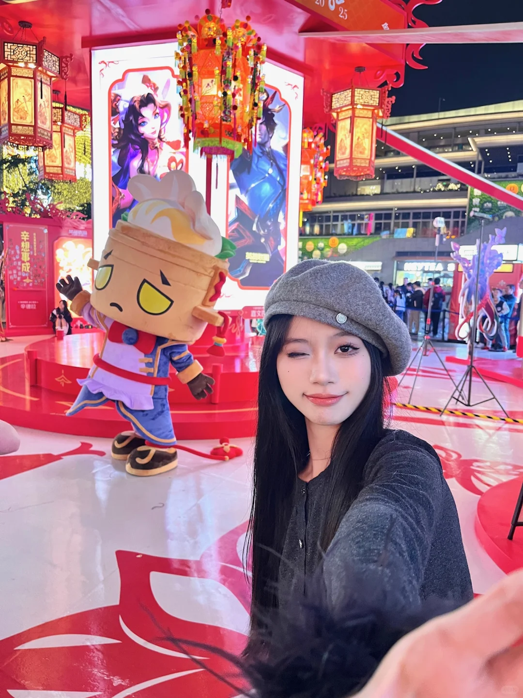 是冲着英雄联盟春节限定来的，没想到…