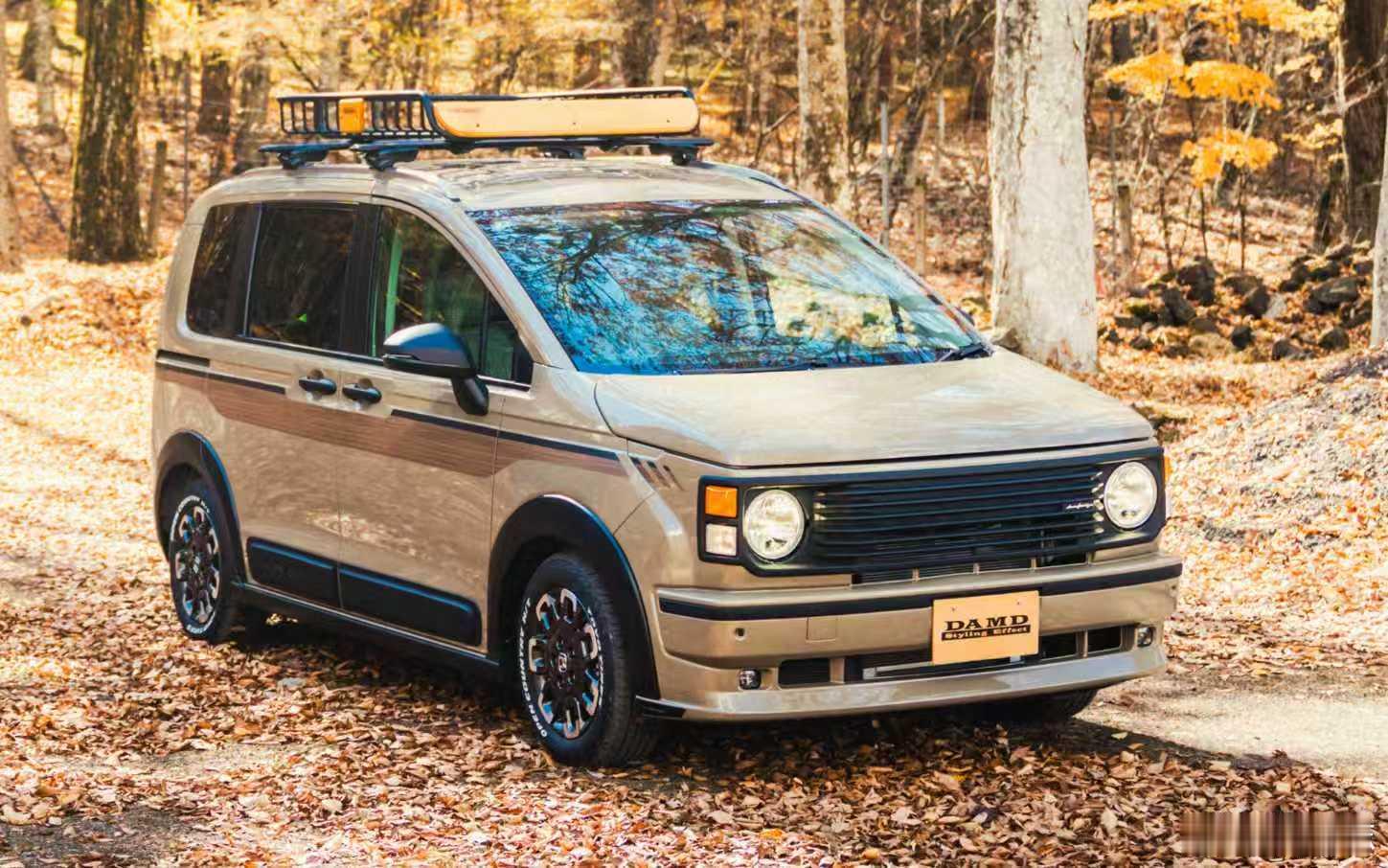 名车志Classic 圆灯造型梦回经典，改装大厂DAMD为本田 Freed 推出