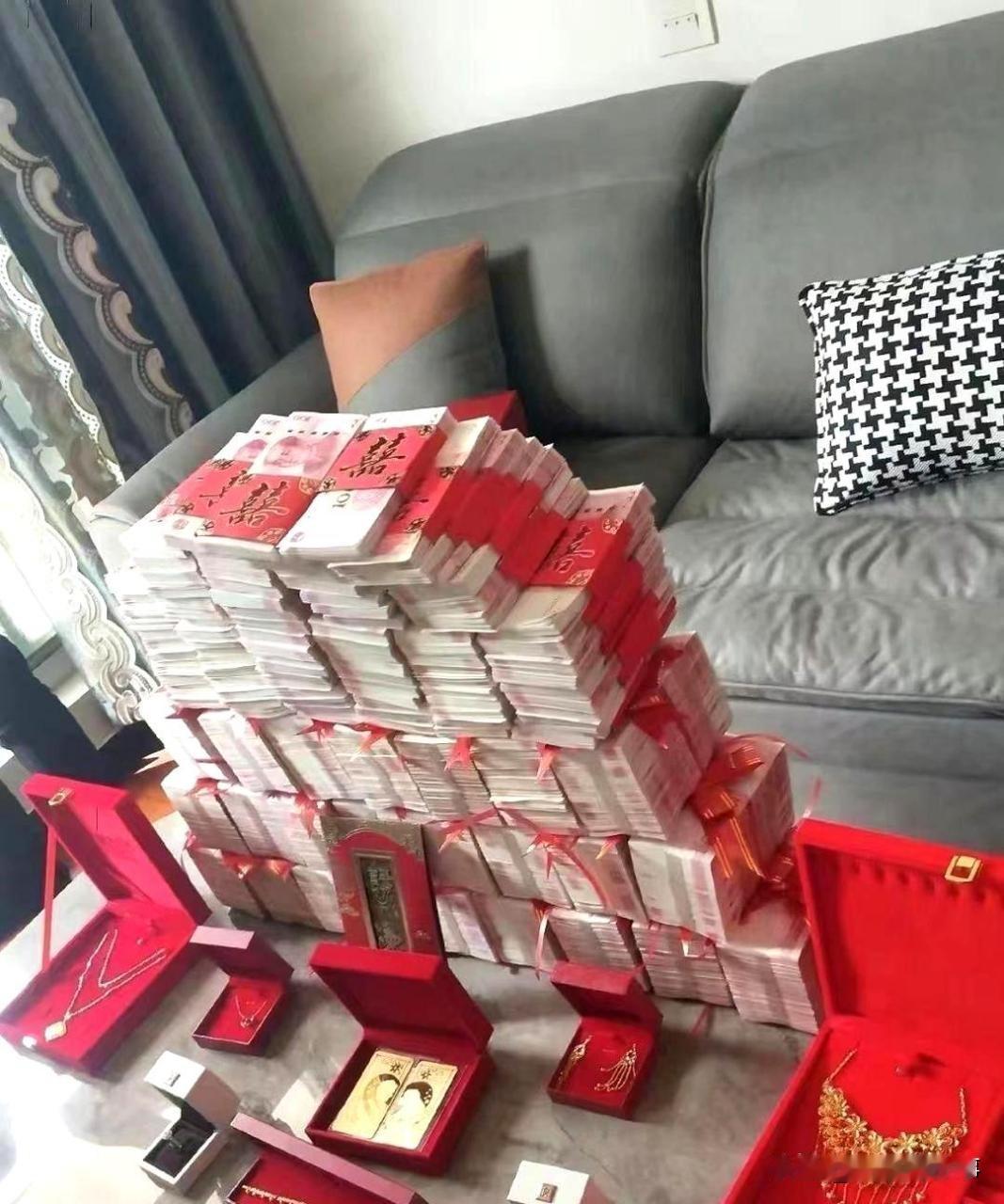 现在锦州真实结婚彩礼条件都这么多了吗？彩礼要20万不要三金了，还得有个全款100