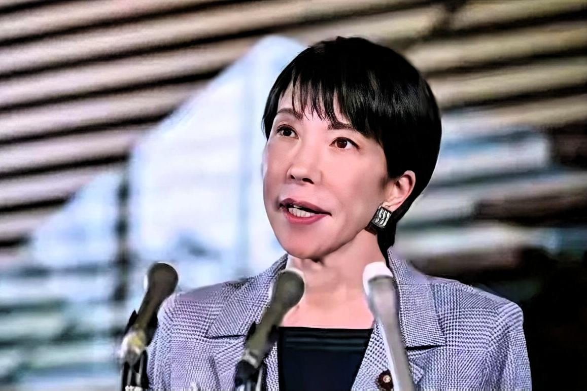 1. 存在下台隐患的关键因素 ：一是其言论引发日本国内强烈反对。日本民众多次在首