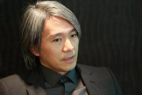 2013年，《西游降魔篇》12亿票房，华谊却拒绝支付周星驰8160万分红，还嘲笑