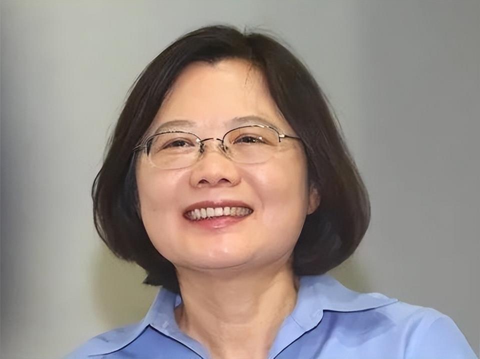岛内蔡英文曾讲过一番不常见的话，蔡英文表示：台湾在印太地区战略地位非常关键，台湾