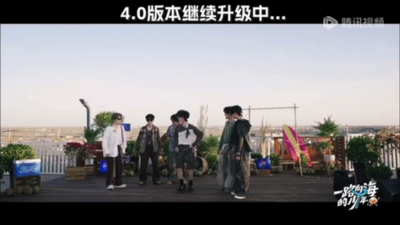 苏新皓教陆虎跳舞踢踏舞教学模式启动，们五椰就这样秒开战斗模式，苏新皓这一举一动还