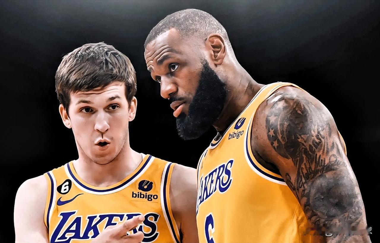 前NBA球员考辛斯在一档节目中节目中谈到湖人球员里夫斯时表示：“他远远超出了所有