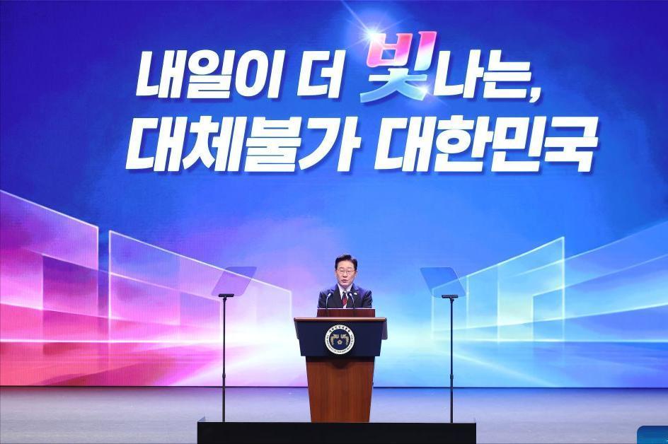 韩国开始没收亲日叛徒家族财产，从1904年开始计算，投靠日本人发财的韩国人家族，