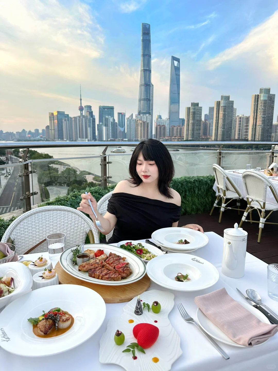 上海外滩浪漫约会餐厅·露台巨出片！景色绝了