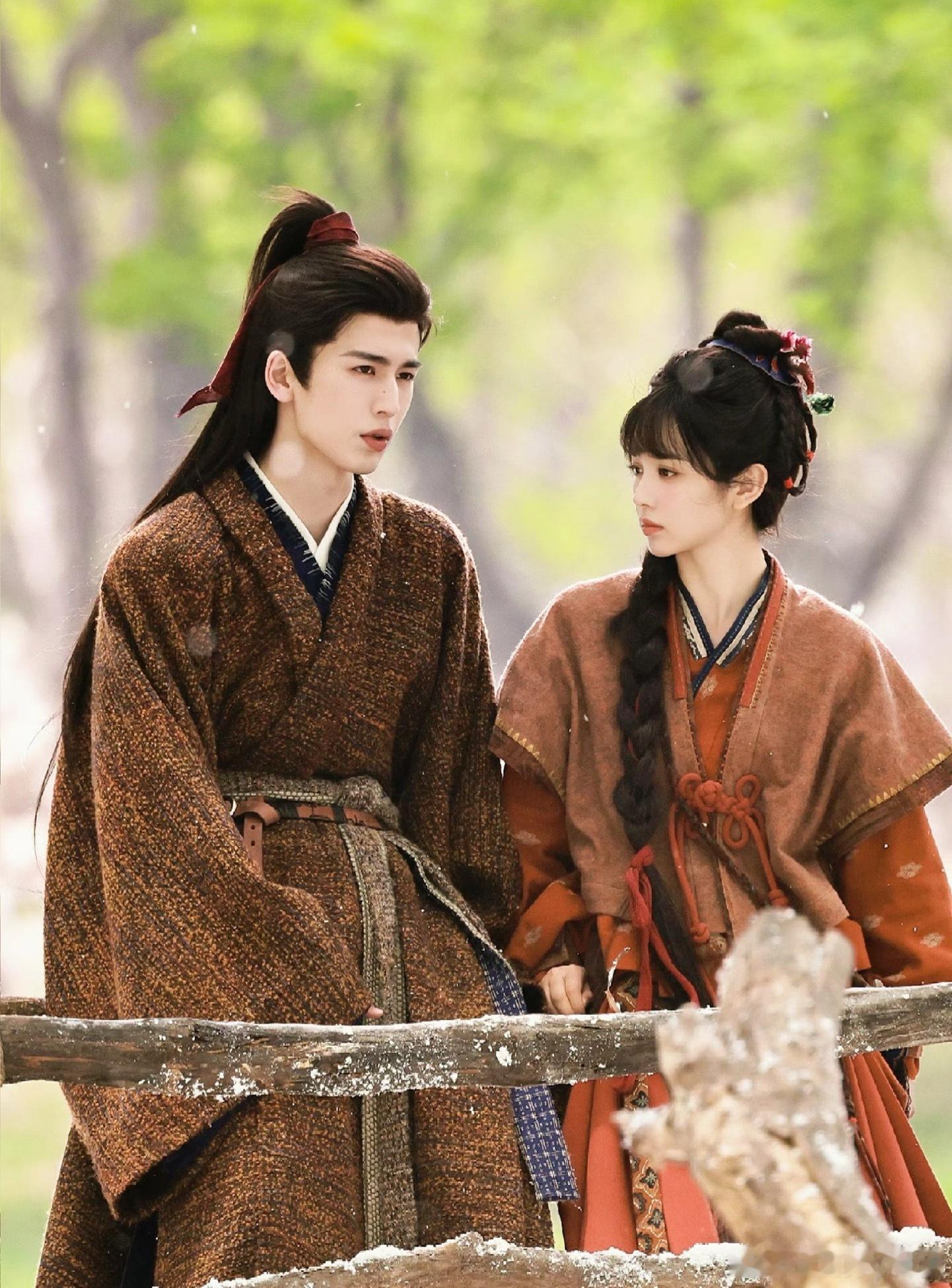 🍉张凌赫、田曦薇《逐玉》🐧🥝暂定3月6号播出，双平台联播分散热度，本来破万