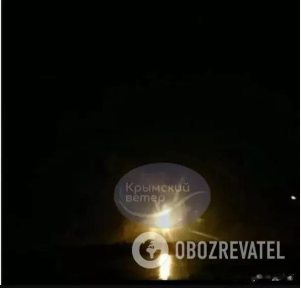 昨晚，不止是克里米亚大桥遭到袭击，克里米亚半岛 叶夫帕托里亚（Yevpatori