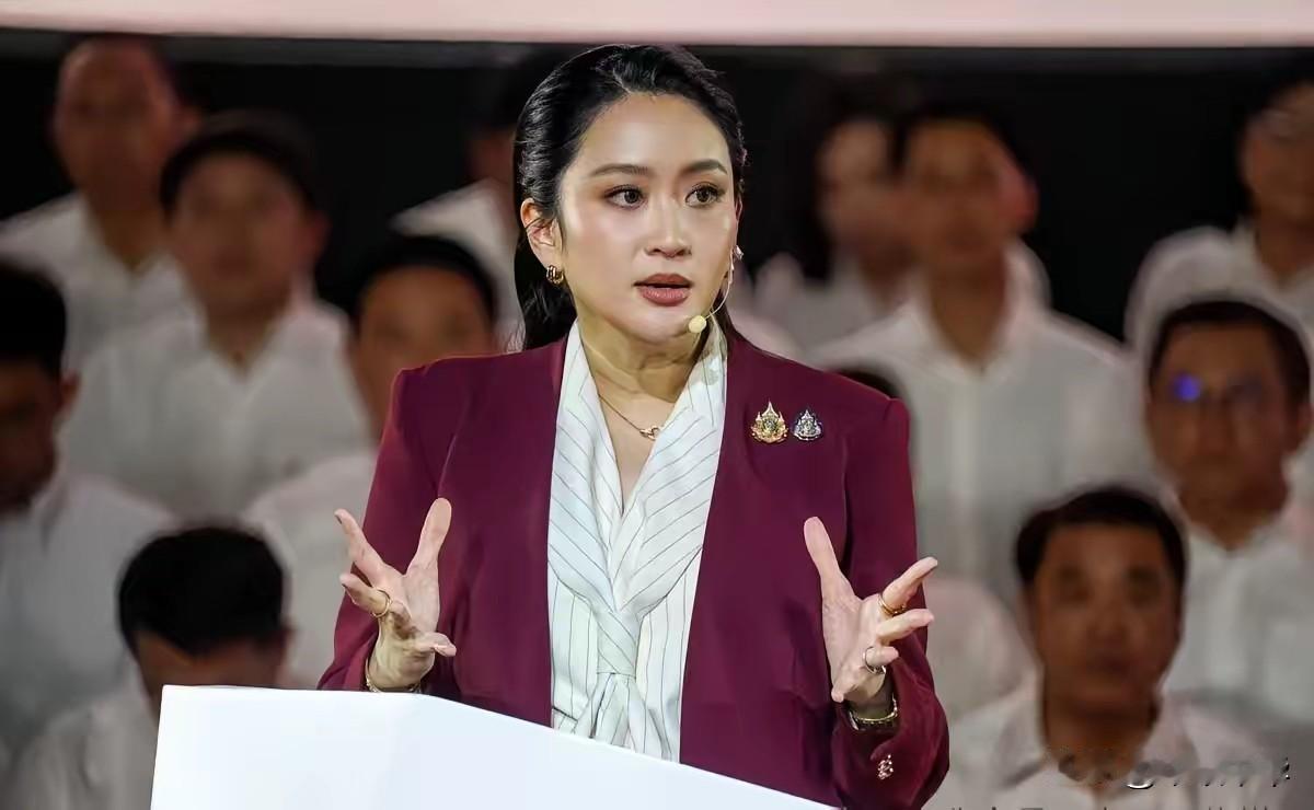 做“造王者”也好，毕竟不用冲锋在前，在后台即便有一些失误也会有缓冲地带供其斡旋，